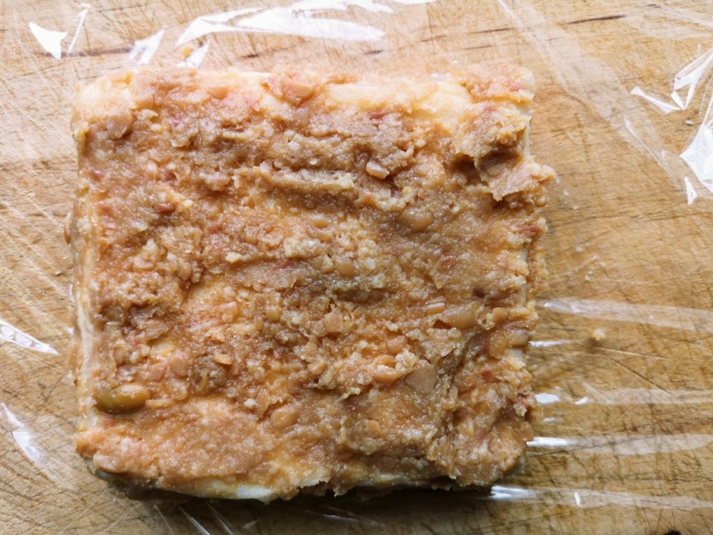 Pickled Tofu with Miso (soybeans paste), Apply the Paste on Tofu